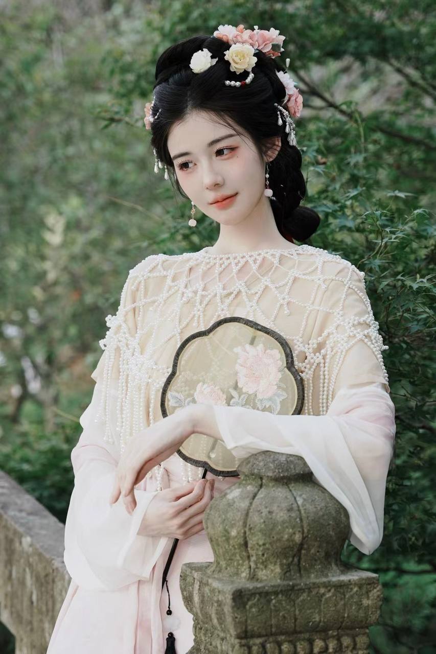  汉服佳人：七组绝美画面，邂逅东方古典韵味